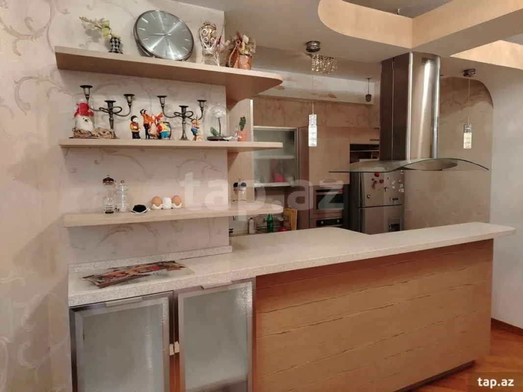 Satılır 3 otaqlı mənzil 100 m²