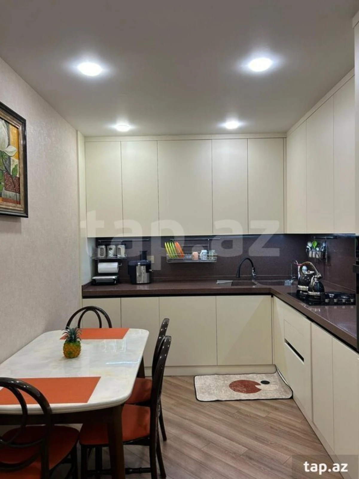 Kirayə verilir 3 otaqlı mənzil 110 m²