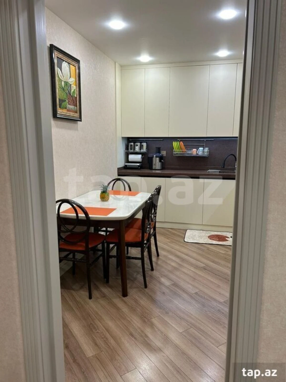 Kirayə verilir 3 otaqlı mənzil 110 m²