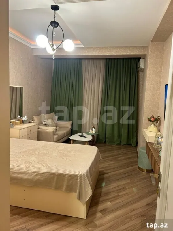 Kirayə verilir 3 otaqlı mənzil 110 m²