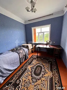 Satılır 5 otaqlı həyət evi