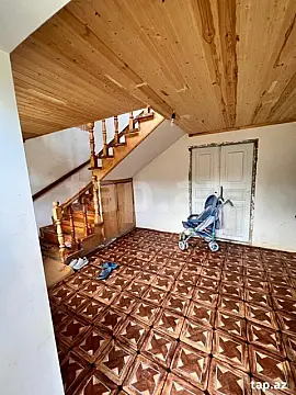 Satılır 5 otaqlı həyət evi