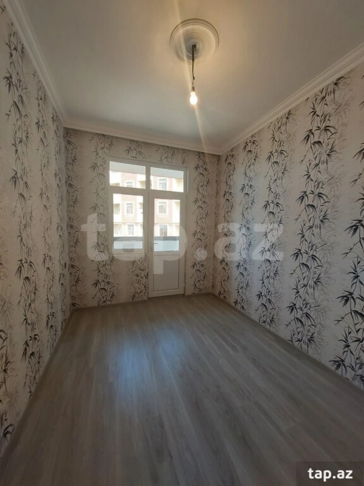 Satılır 3 otaqlı yeni tikili 62 m²