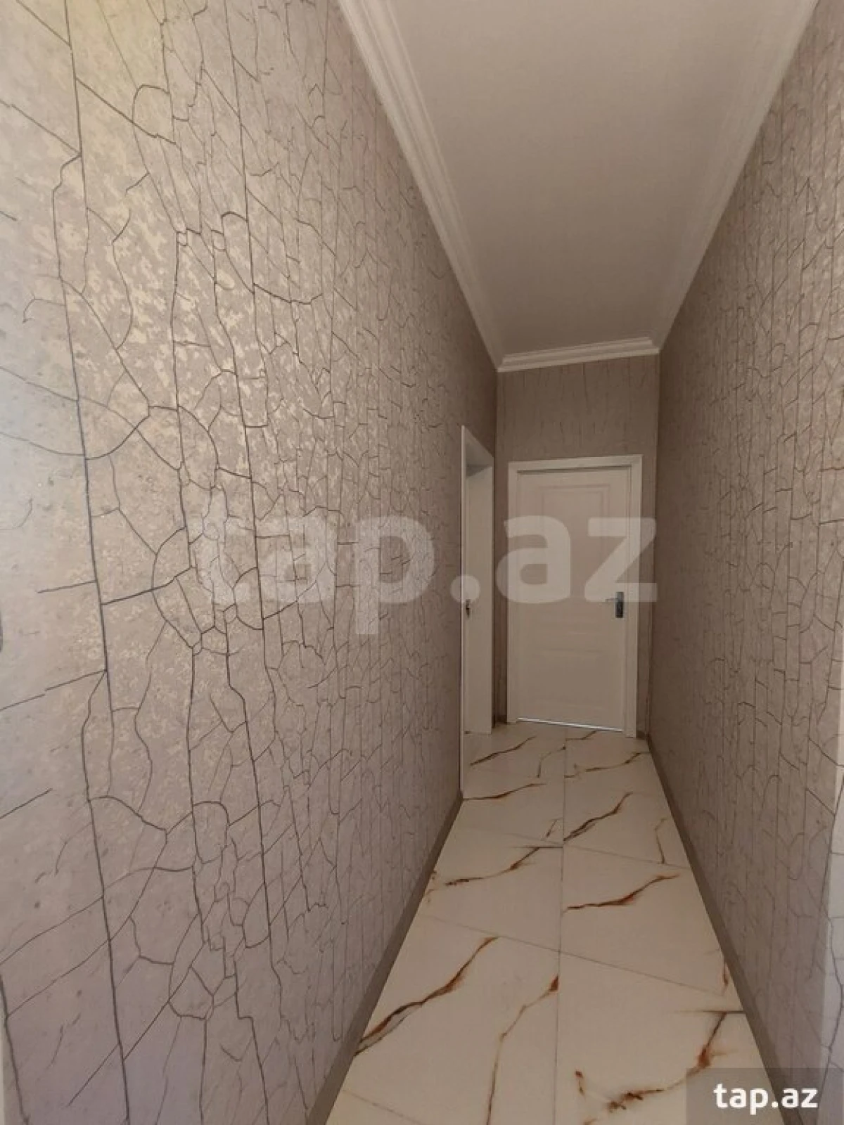 Satılır 3 otaqlı yeni tikili 62 m²