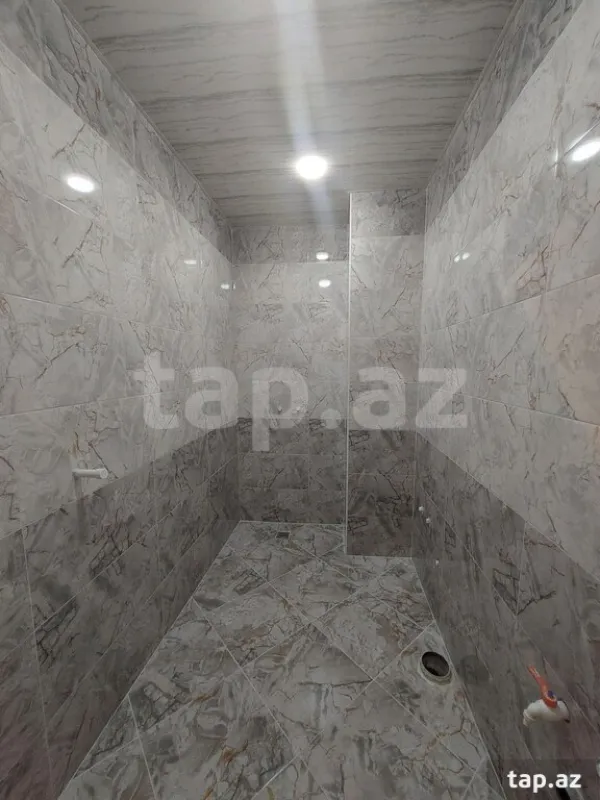 Satılır 3 otaqlı yeni tikili 62 m²