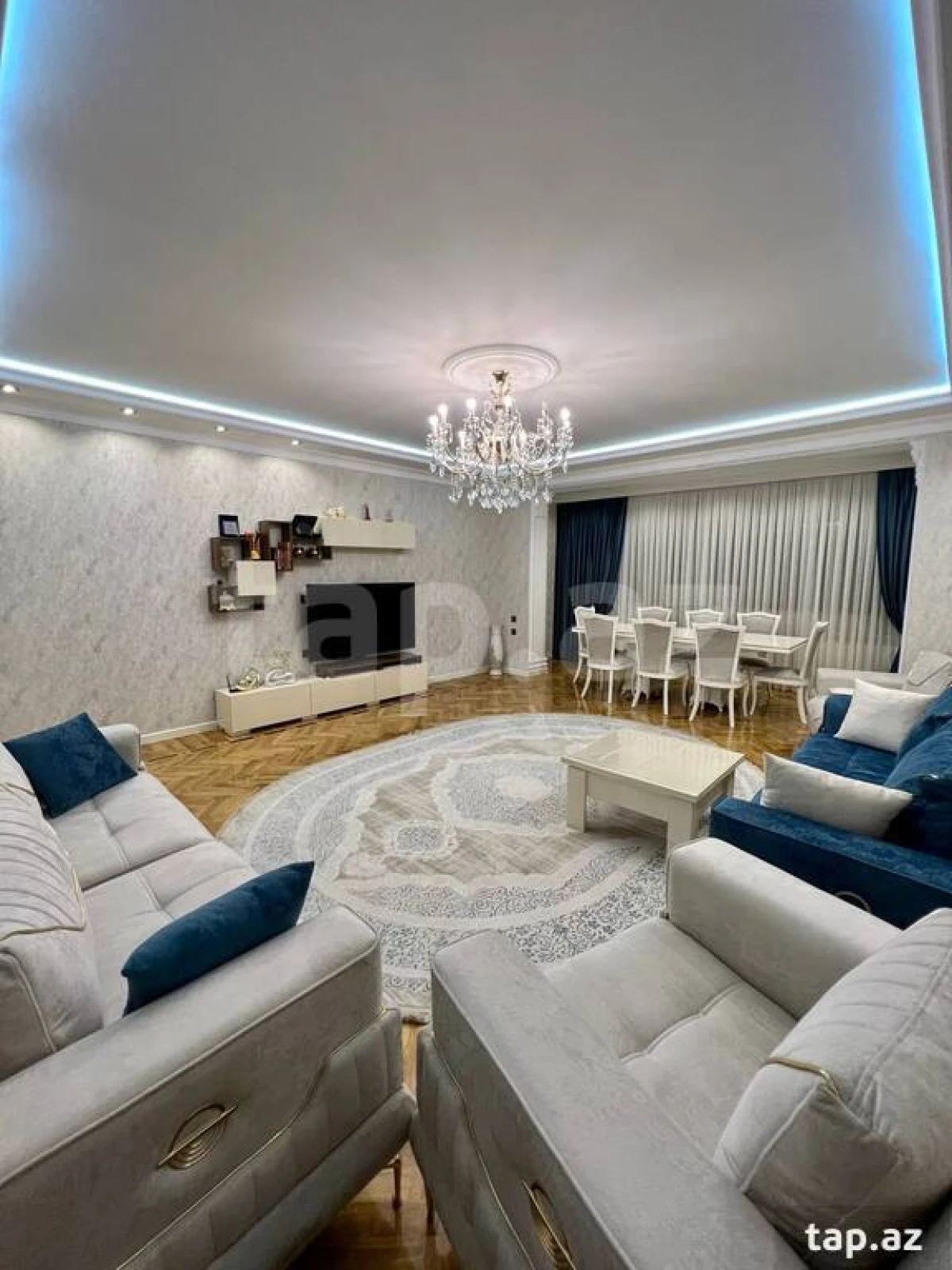 Satılır 4 otaqlı yeni tikili 180 m²