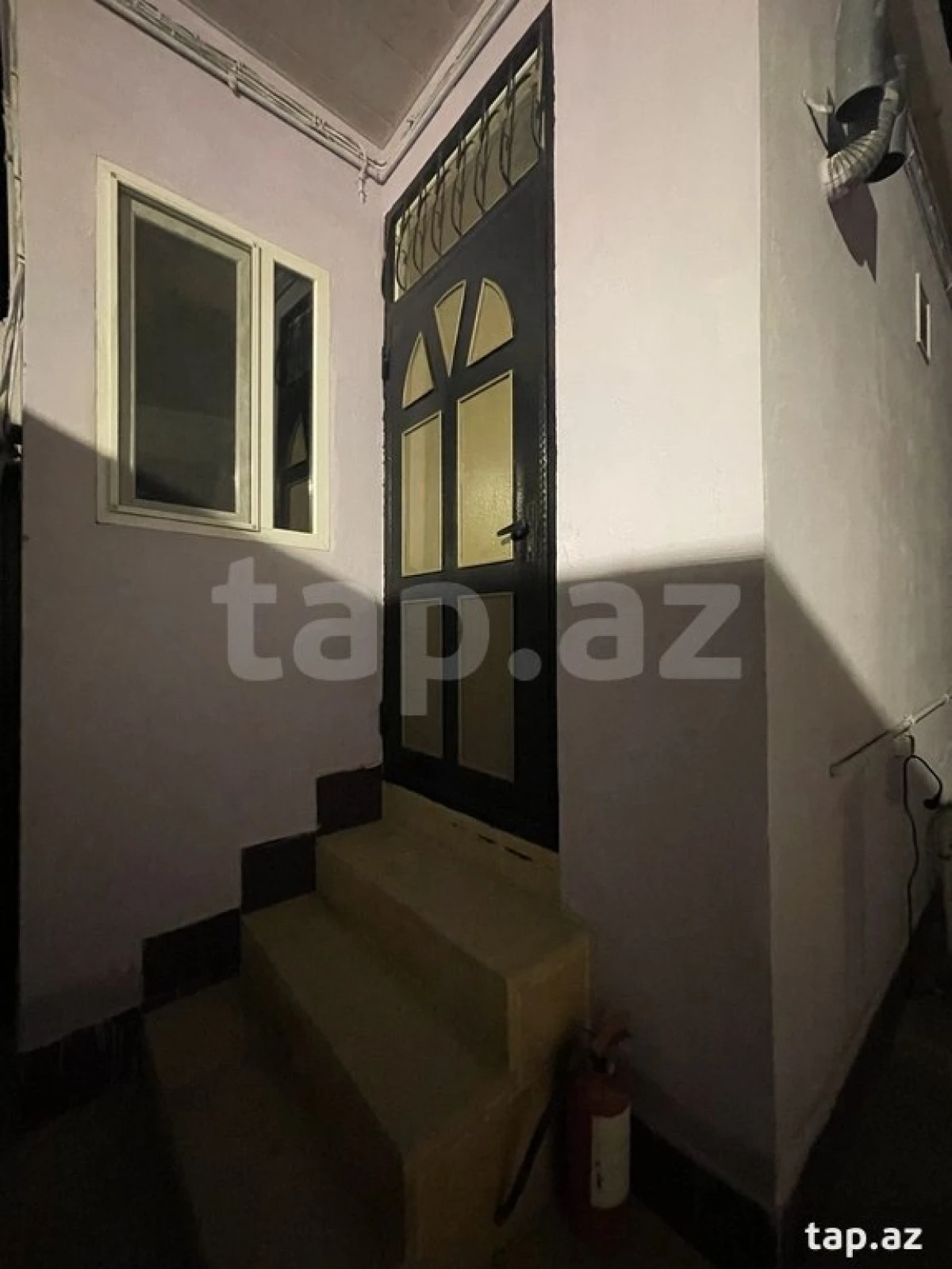 Kirayə verilir 1 otaqlı həyət evi