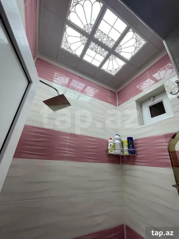 Kirayə verilir 1 otaqlı həyət evi