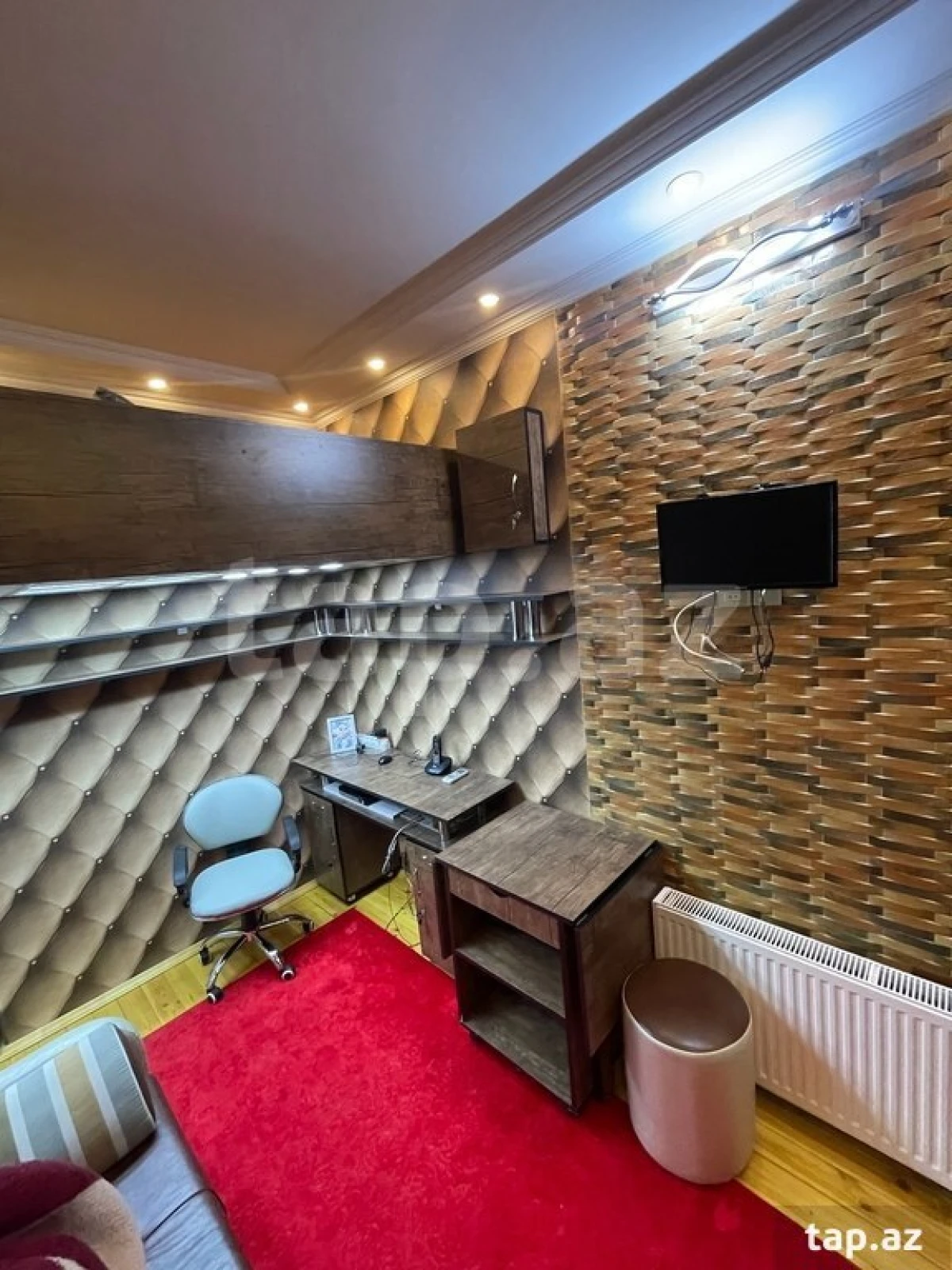 Kirayə verilir 1 otaqlı həyət evi