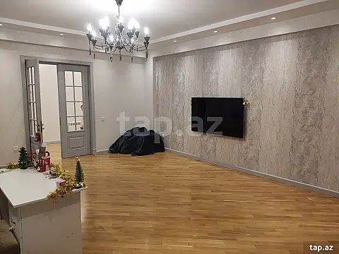 Kirayə verilir 3 otaqlı yeni tikili 141 m²