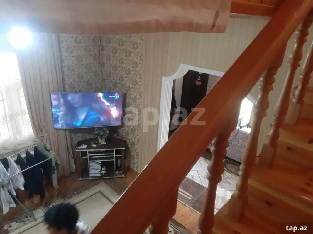 Satılır 5 otaqlı həyət evi