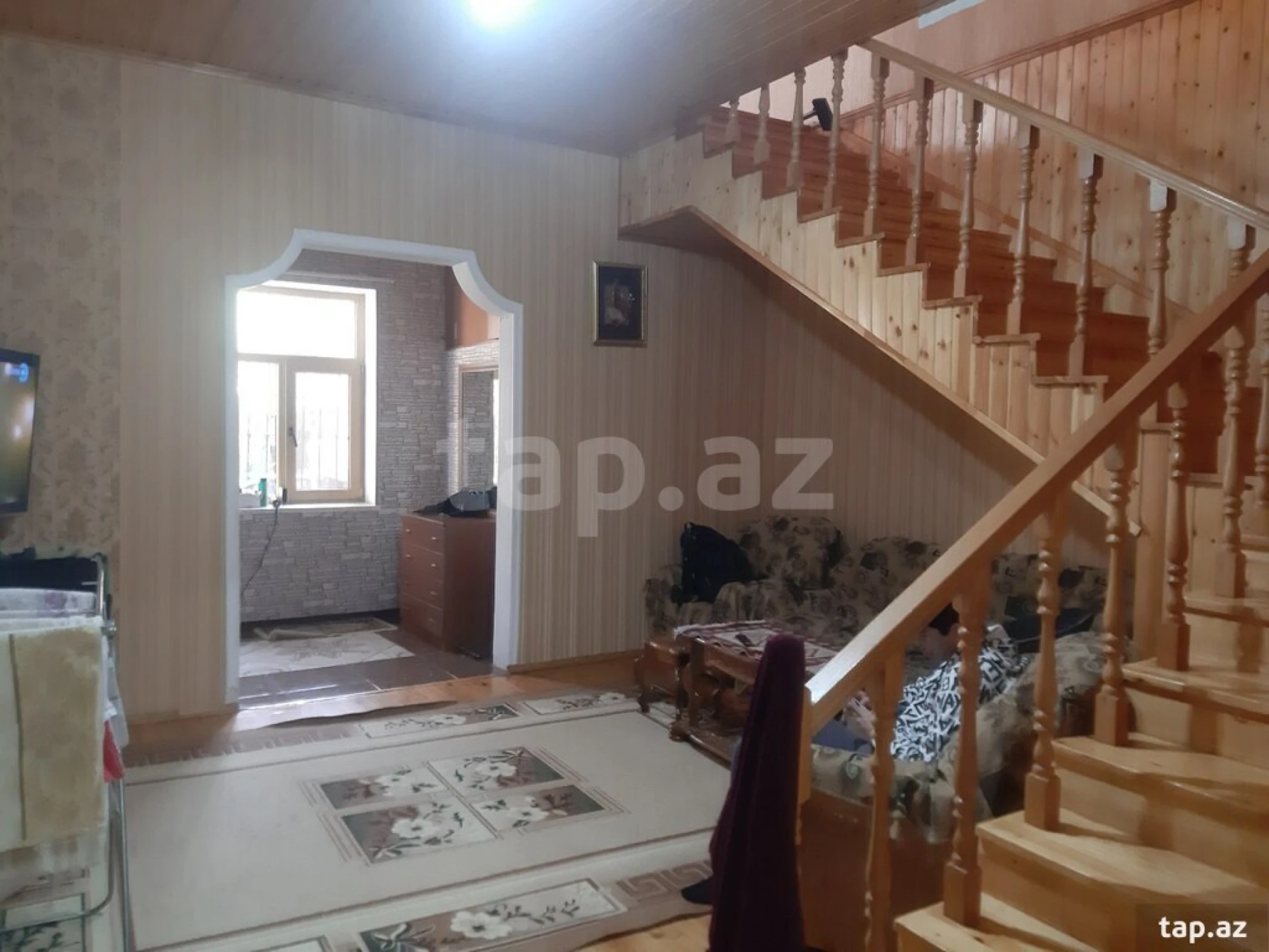 Satılır 5 otaqlı həyət evi