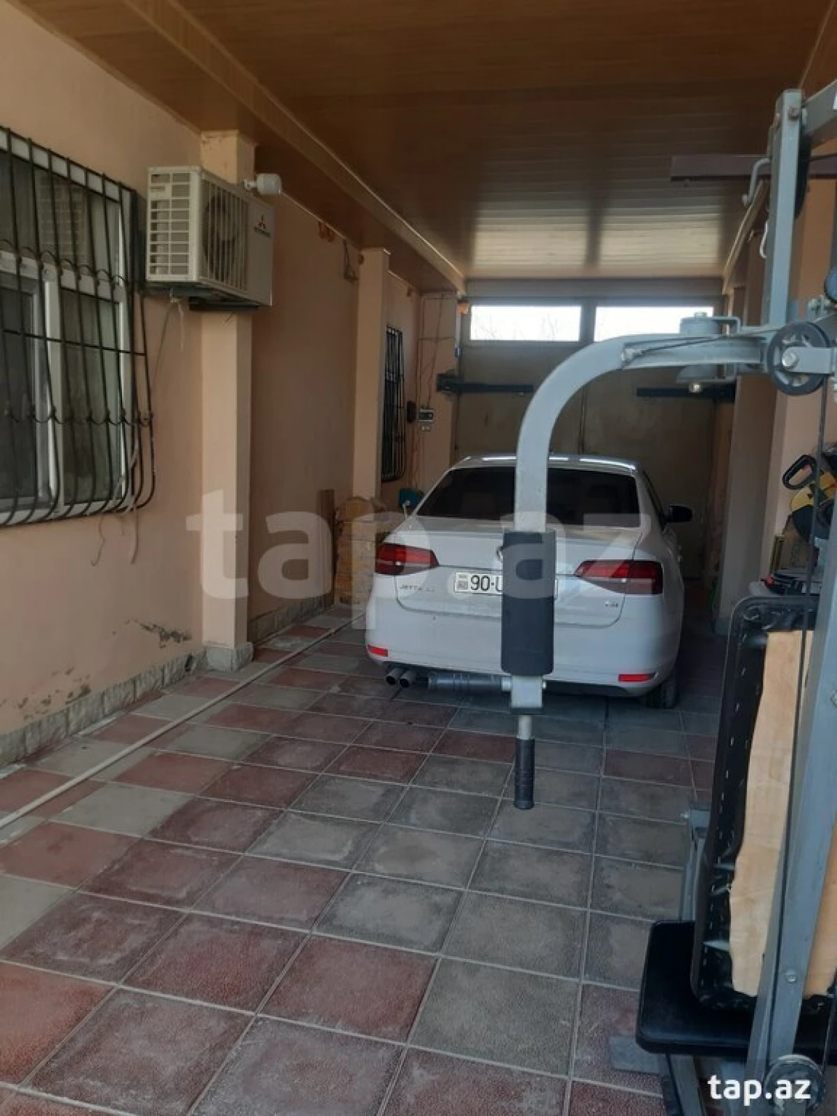 Satılır 5 otaqlı həyət evi