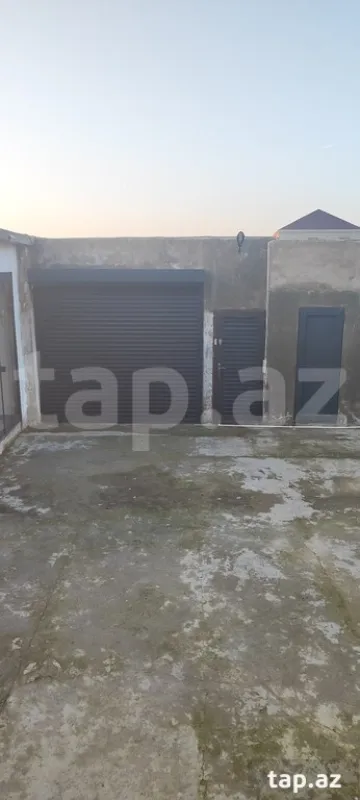 Satılır 4 otaqlı həyət evi