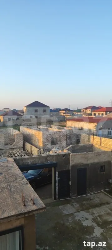 Satılır 4 otaqlı həyət evi