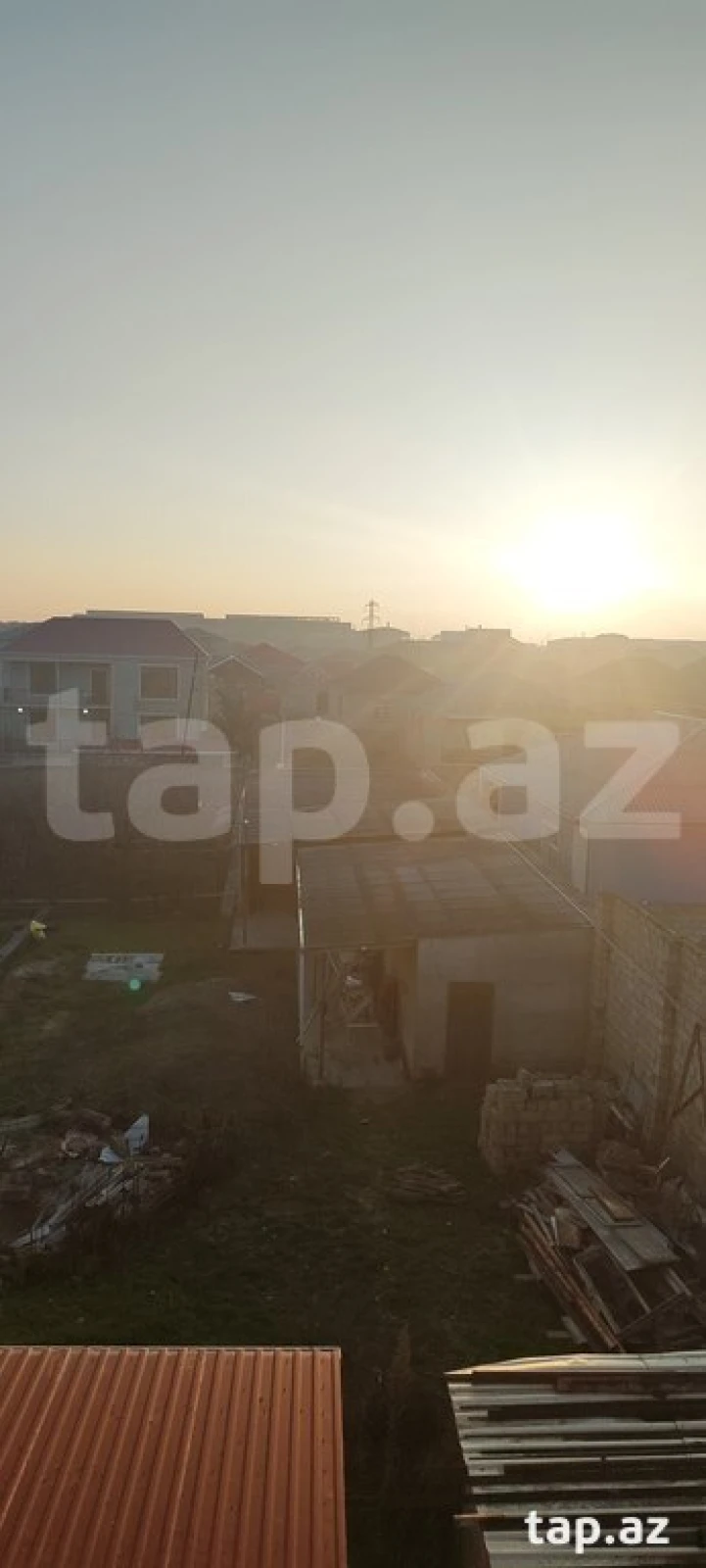 Satılır 4 otaqlı həyət evi