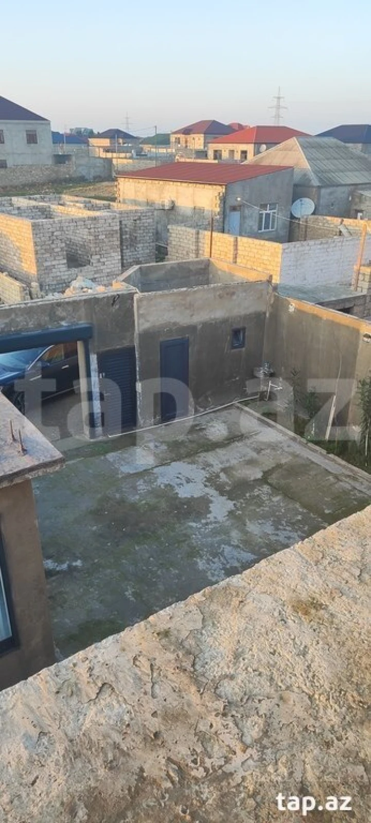 Satılır 4 otaqlı həyət evi