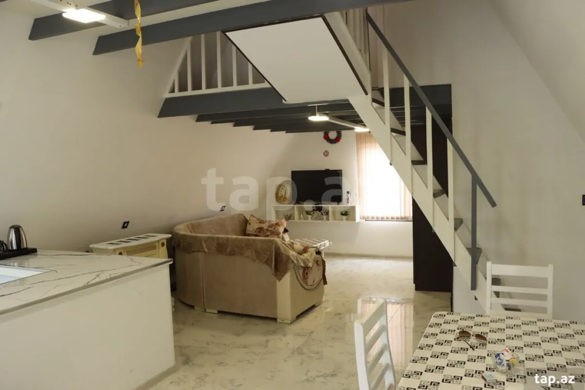 Kirayə verilir 2 otaqlı həyət evi 100 m²