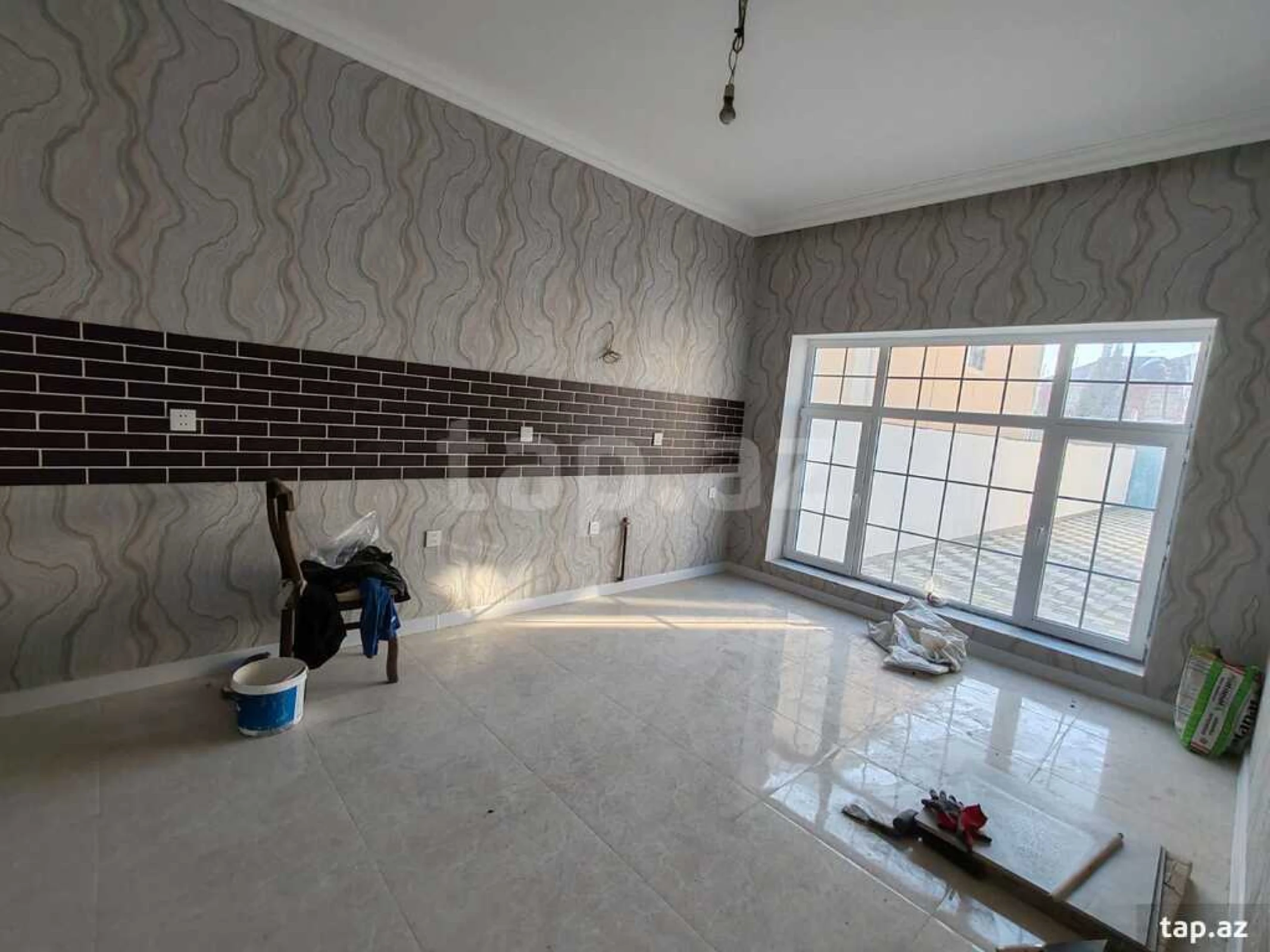 Satılır 4 otaqlı həyət evi