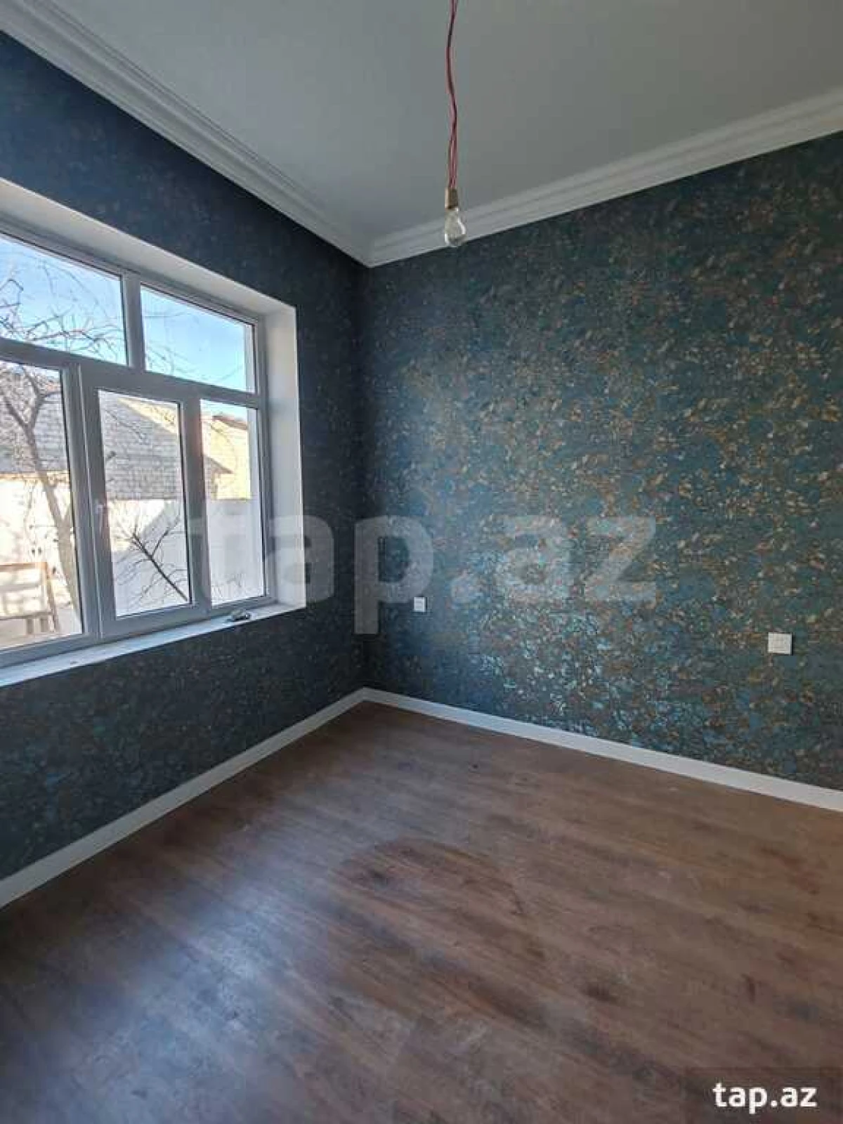 Satılır 4 otaqlı həyət evi