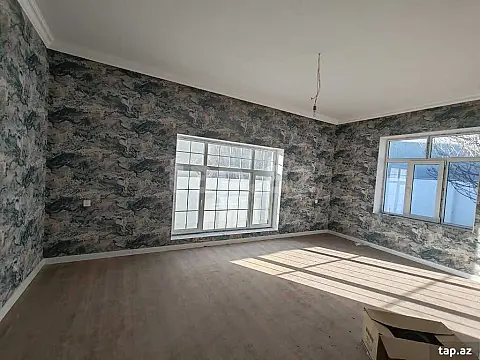 Satılır 4 otaqlı həyət evi