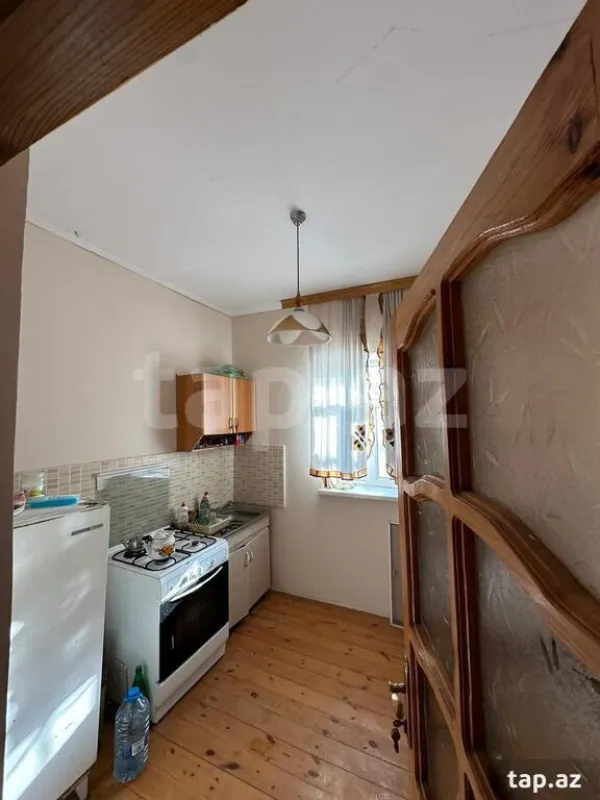 Satılır 3 otaqlı həyət evi