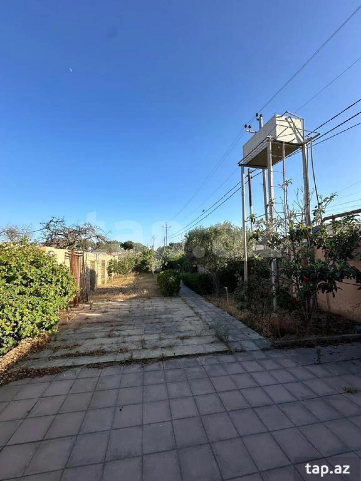 Satılır 3 otaqlı həyət evi