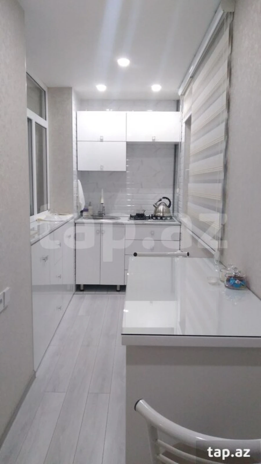 Kirayə verilir 2 otaqlı mənzil 30 m²