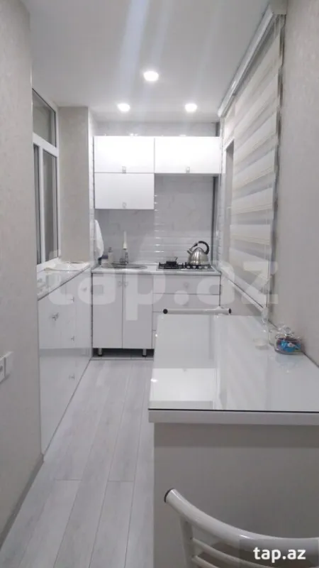 Kirayə verilir 2 otaqlı mənzil 30 m²