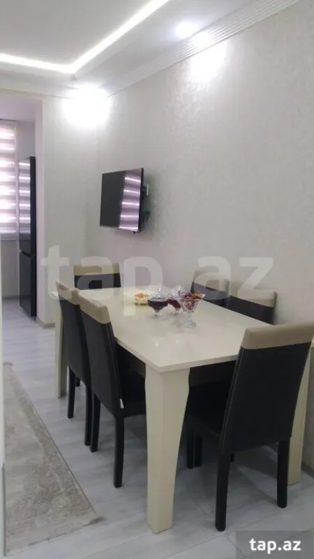 Kirayə verilir 2 otaqlı mənzil 30 m²
