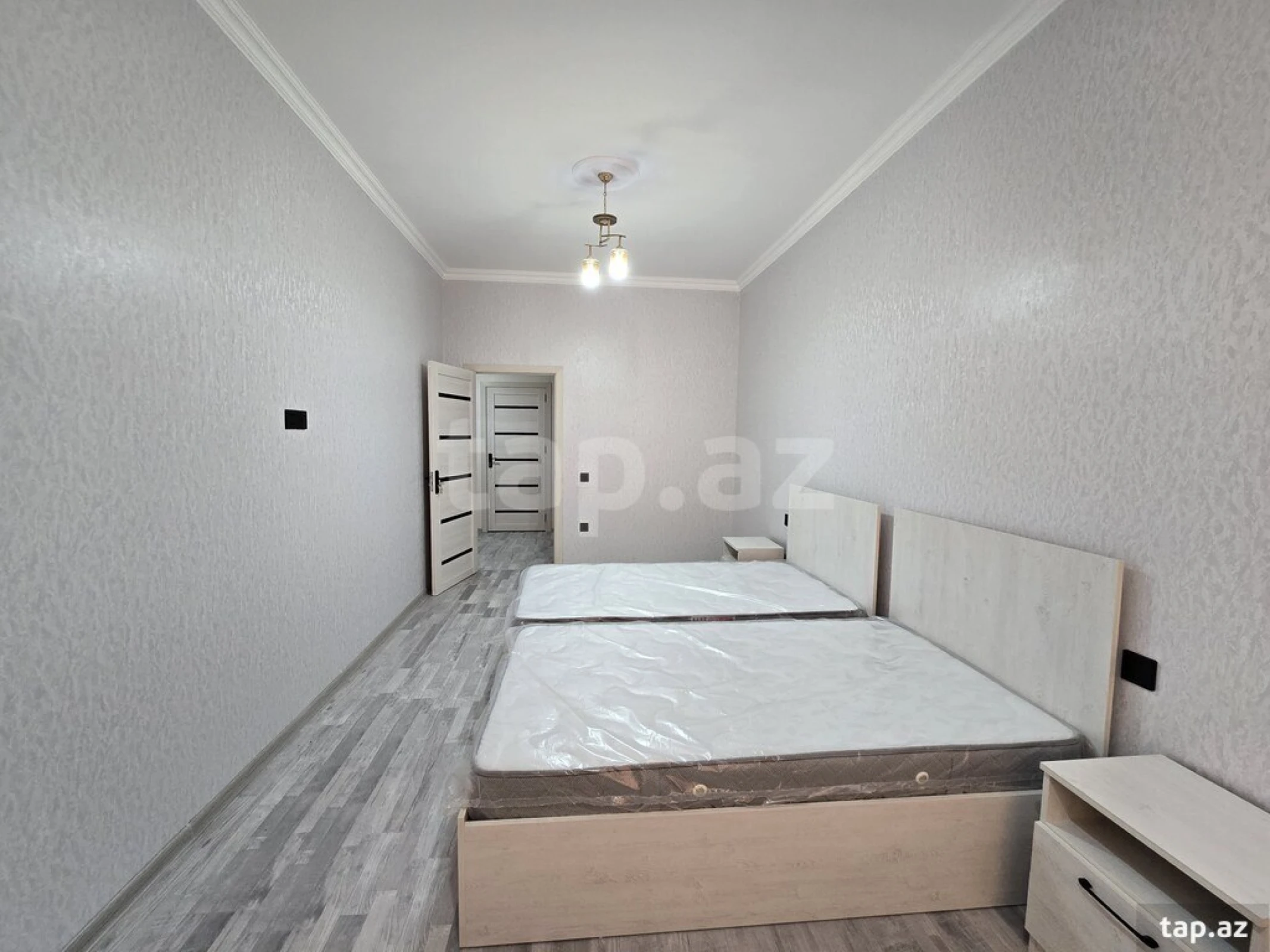 Satılır 2 otaqlı yeni tikili 78 m²