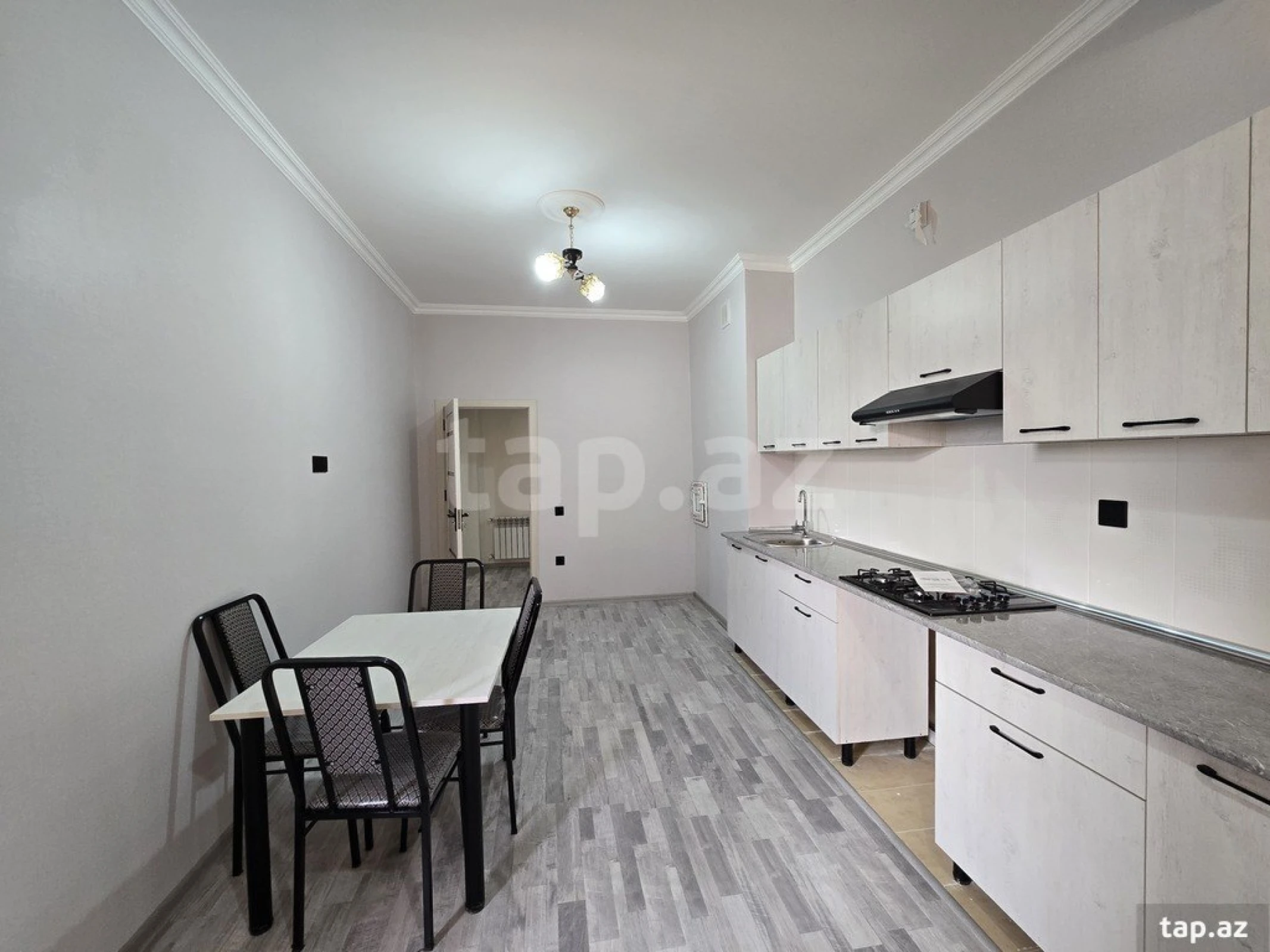 Satılır 2 otaqlı yeni tikili 78 m²