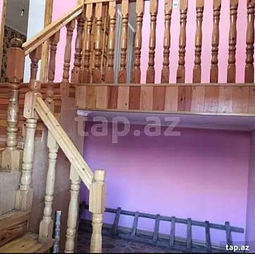 Satılır 4 otaqlı həyət evi