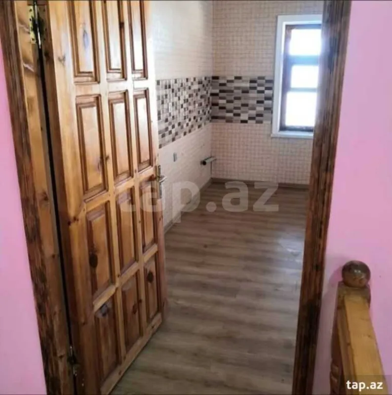 Satılır 4 otaqlı həyət evi