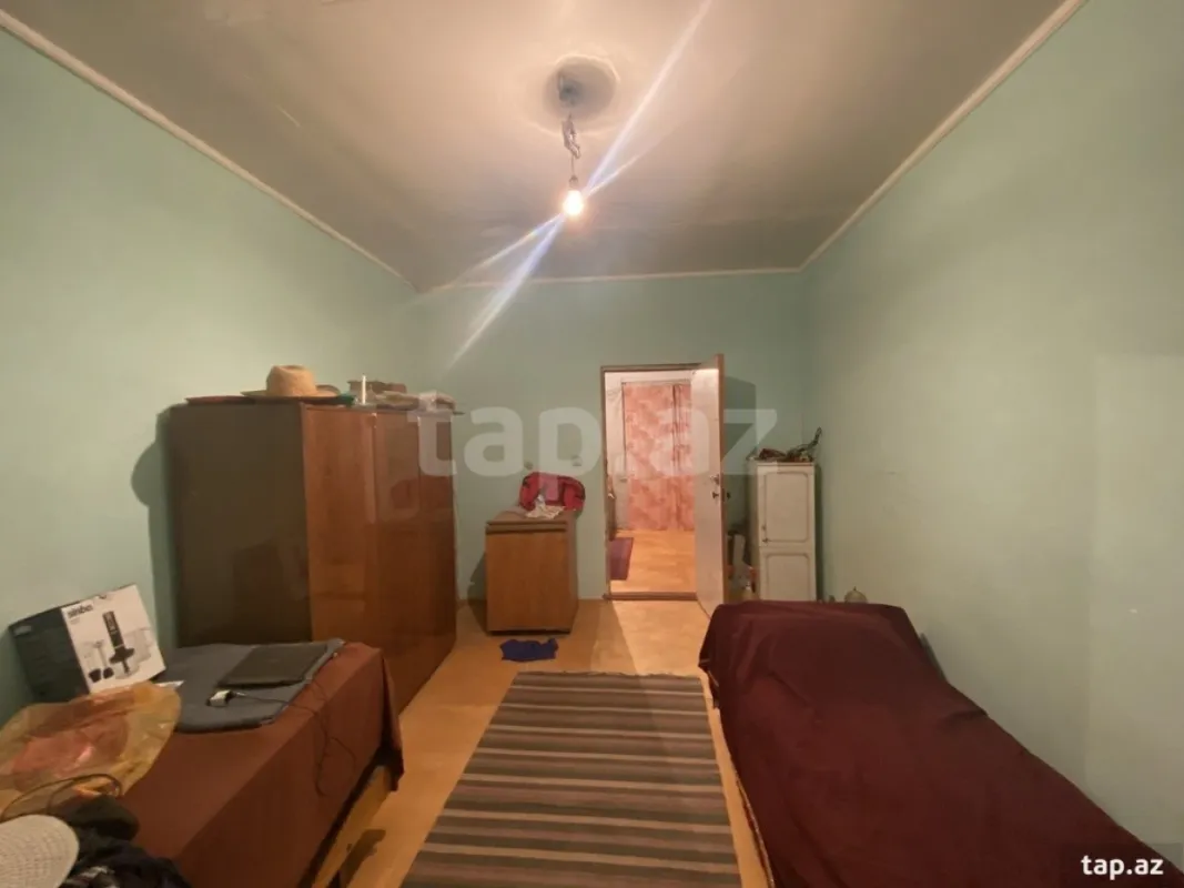 Satılır 4 otaqlı həyət evi