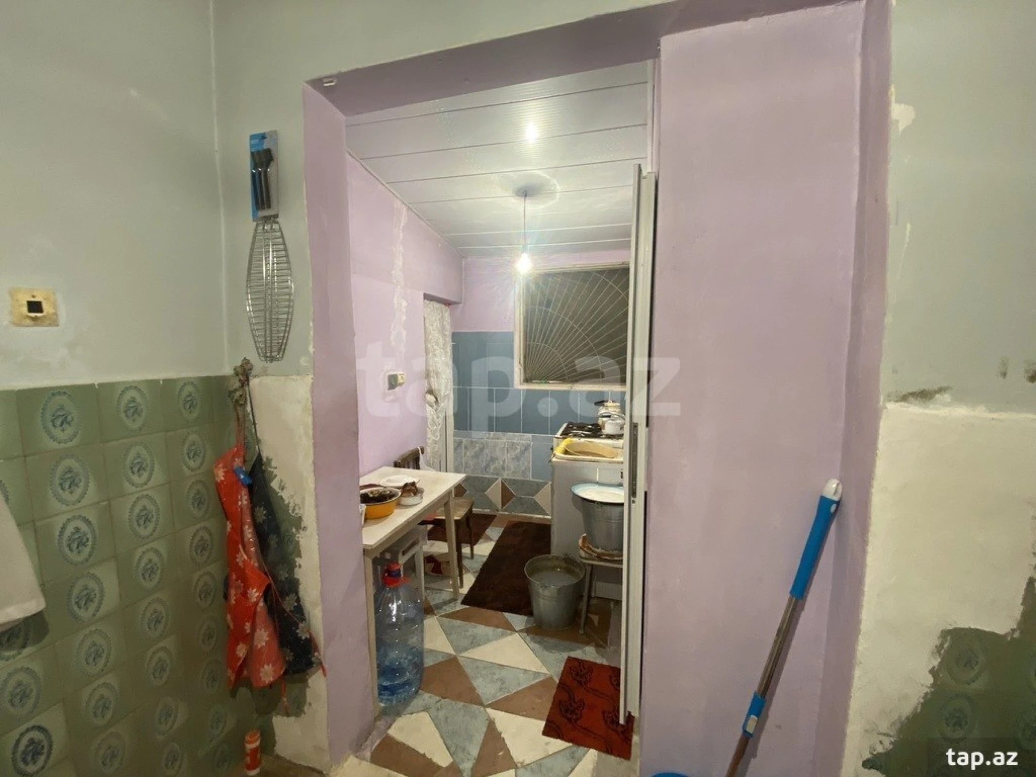 Satılır 4 otaqlı həyət evi