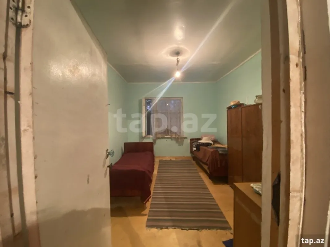 Satılır 4 otaqlı həyət evi