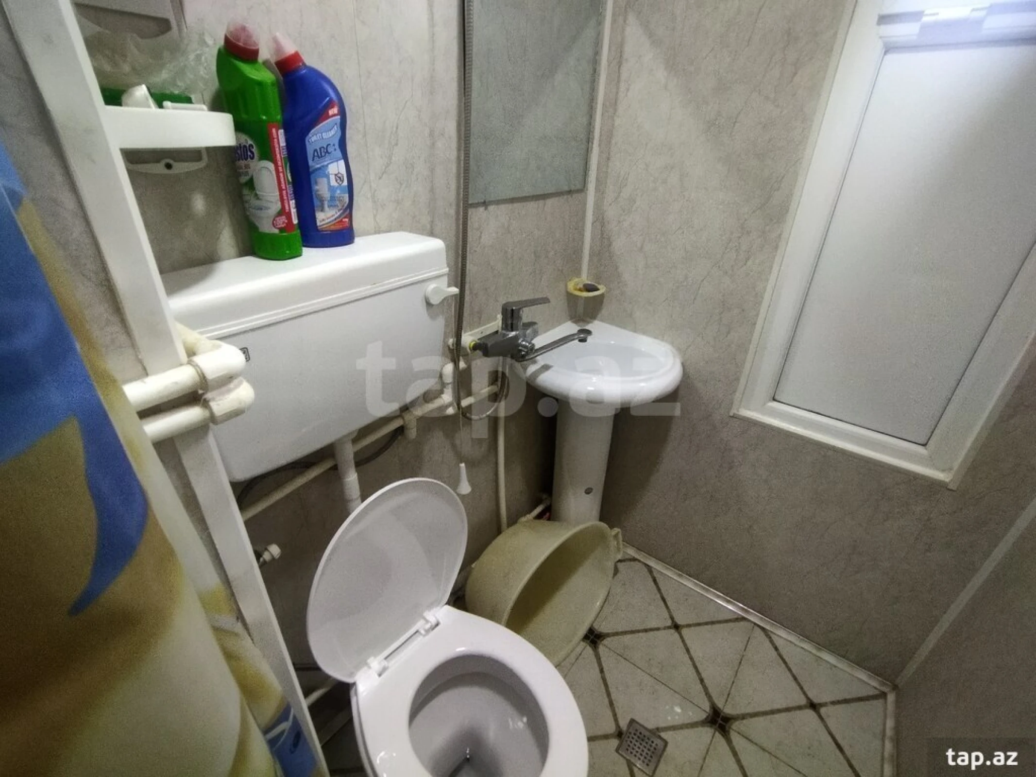 Satılır 3 otaqlı mənzil 64 m²