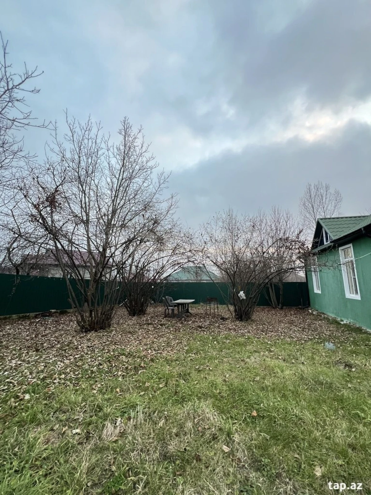 Satılır 3 otaqlı həyət evi