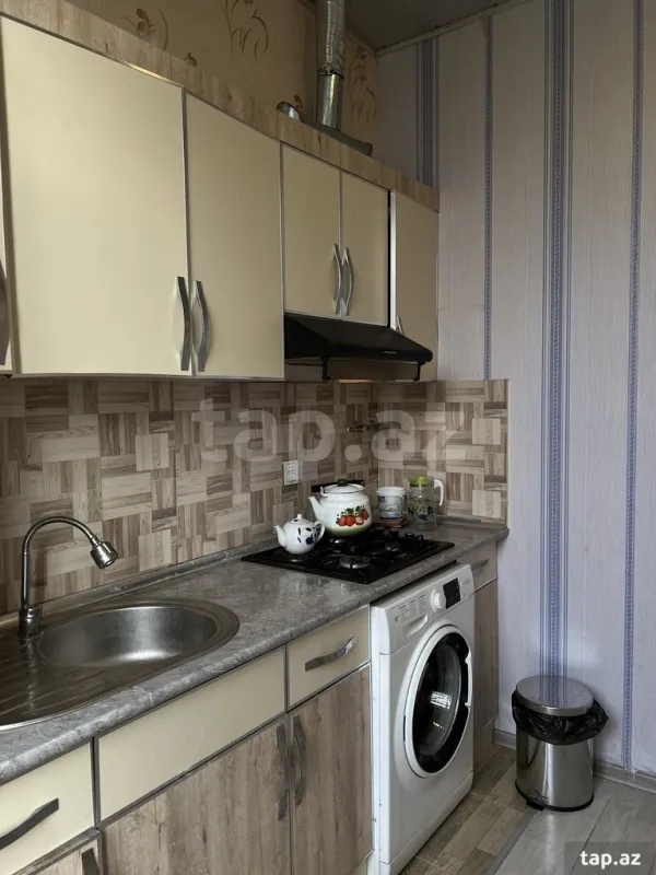 Satılır 3 otaqlı həyət evi