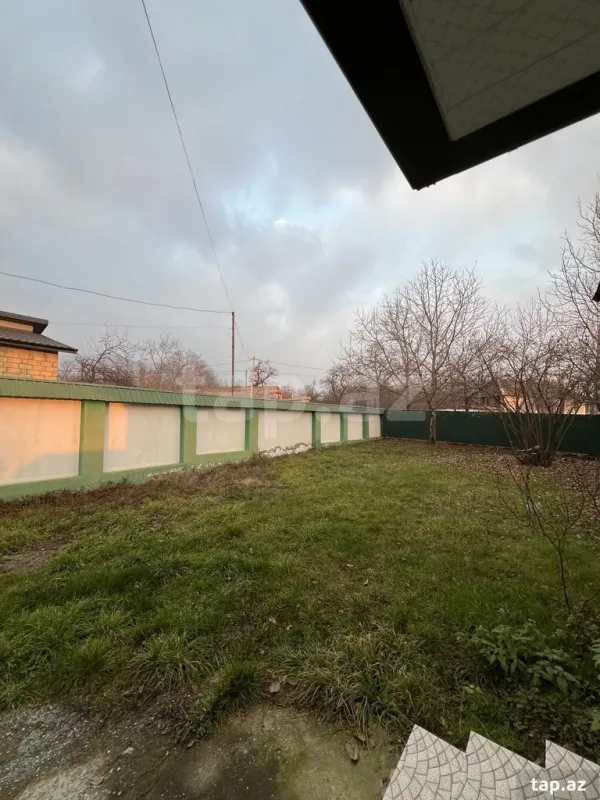 Satılır 3 otaqlı həyət evi