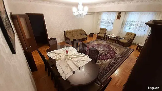 Kirayə verilir 3 otaqlı mənzil 90 m²
