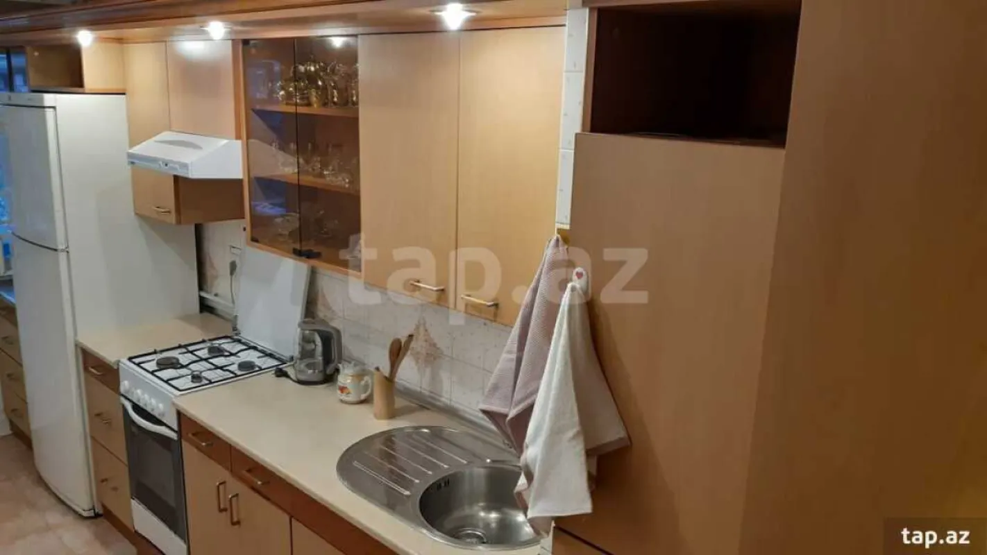 Kirayə verilir 3 otaqlı mənzil 90 m²