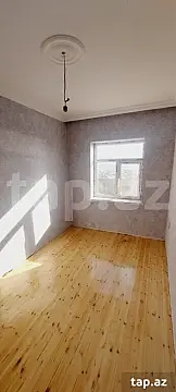 Satılır 5 otaqlı həyət evi 200 m²