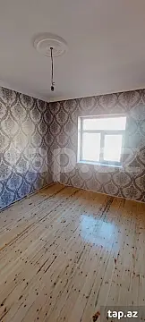 Satılır 5 otaqlı həyət evi 200 m²