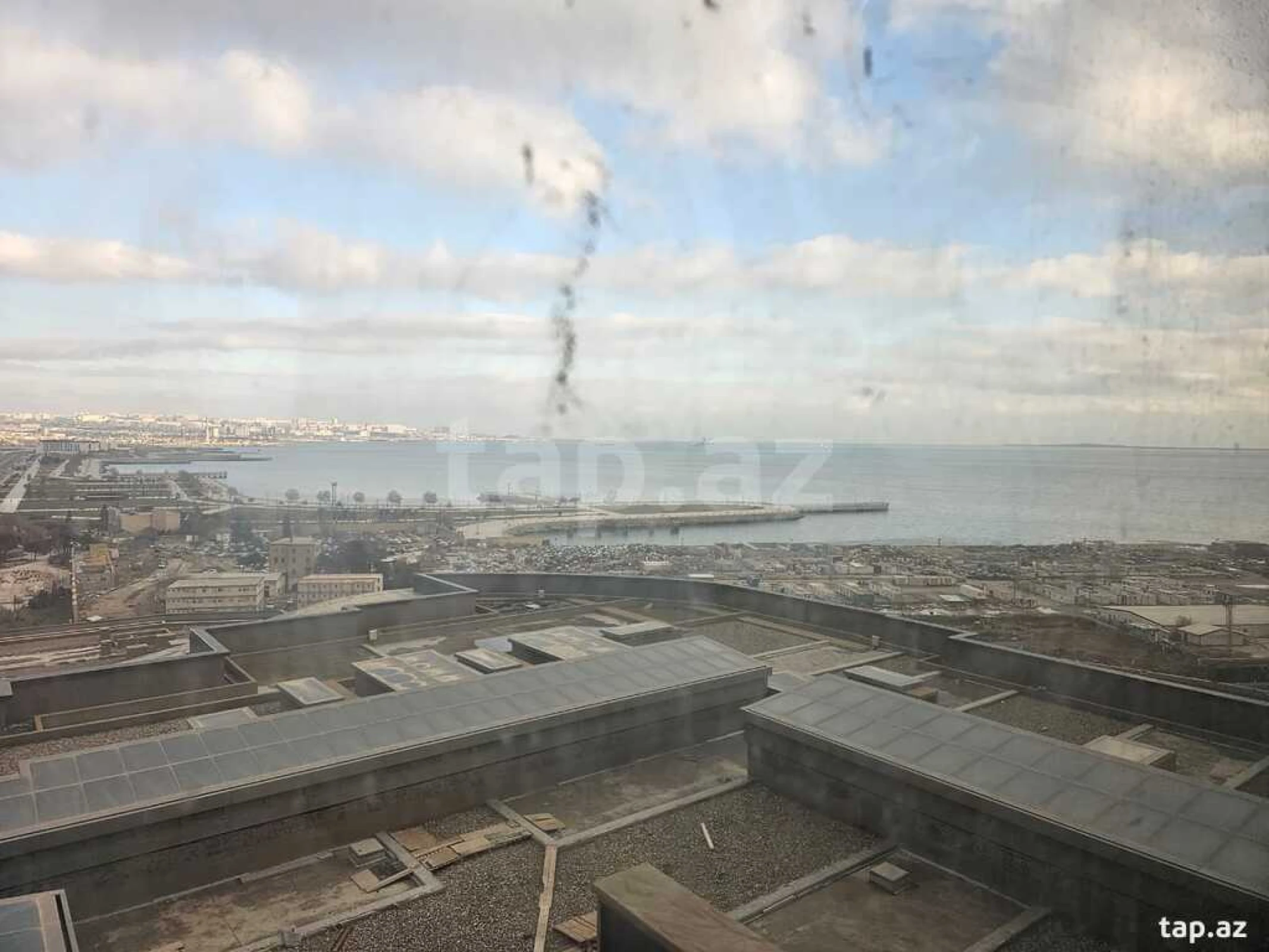 Satılır 3 otaqlı yeni tikili 173 m²