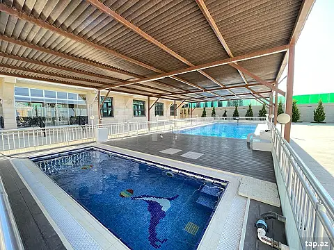 Satılır 20 otaqlı həyət evi