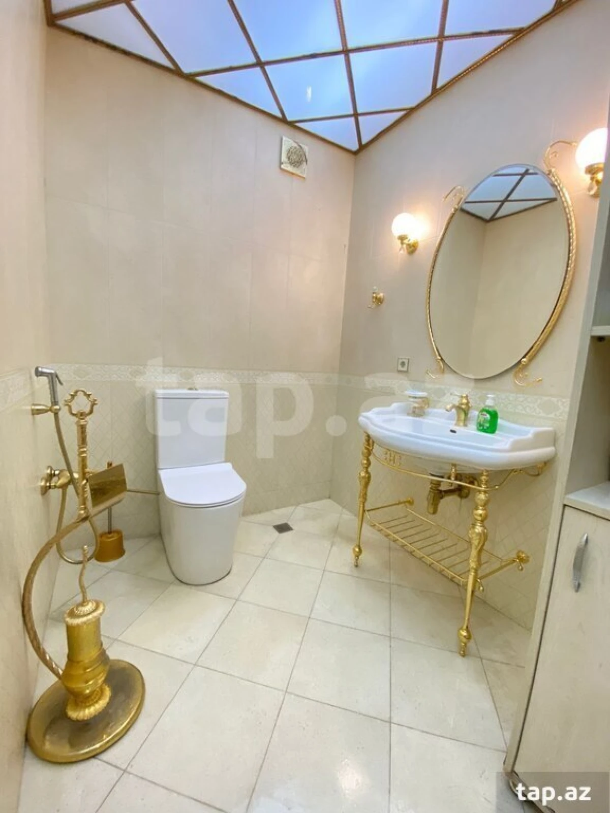 Kirayə verilir 3 otaqlı yeni tikili 80 m²