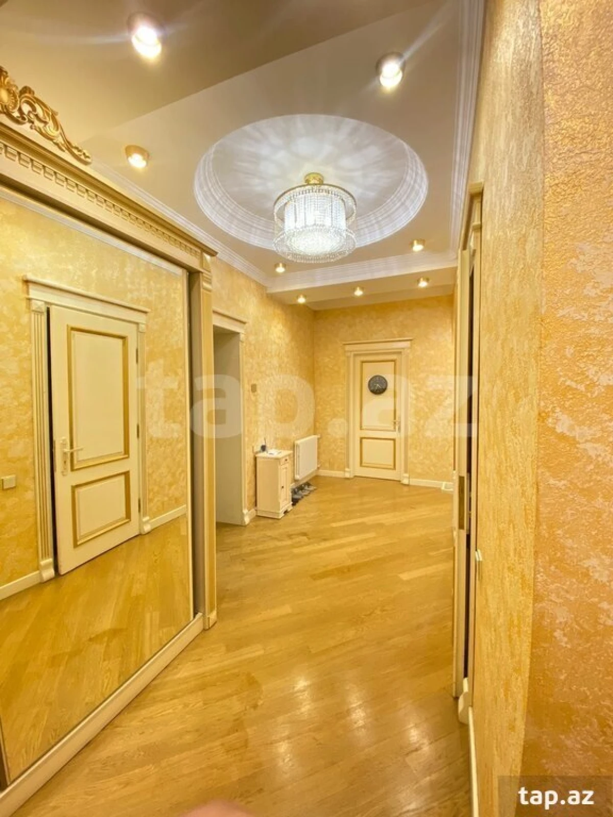 Kirayə verilir 3 otaqlı yeni tikili 80 m²