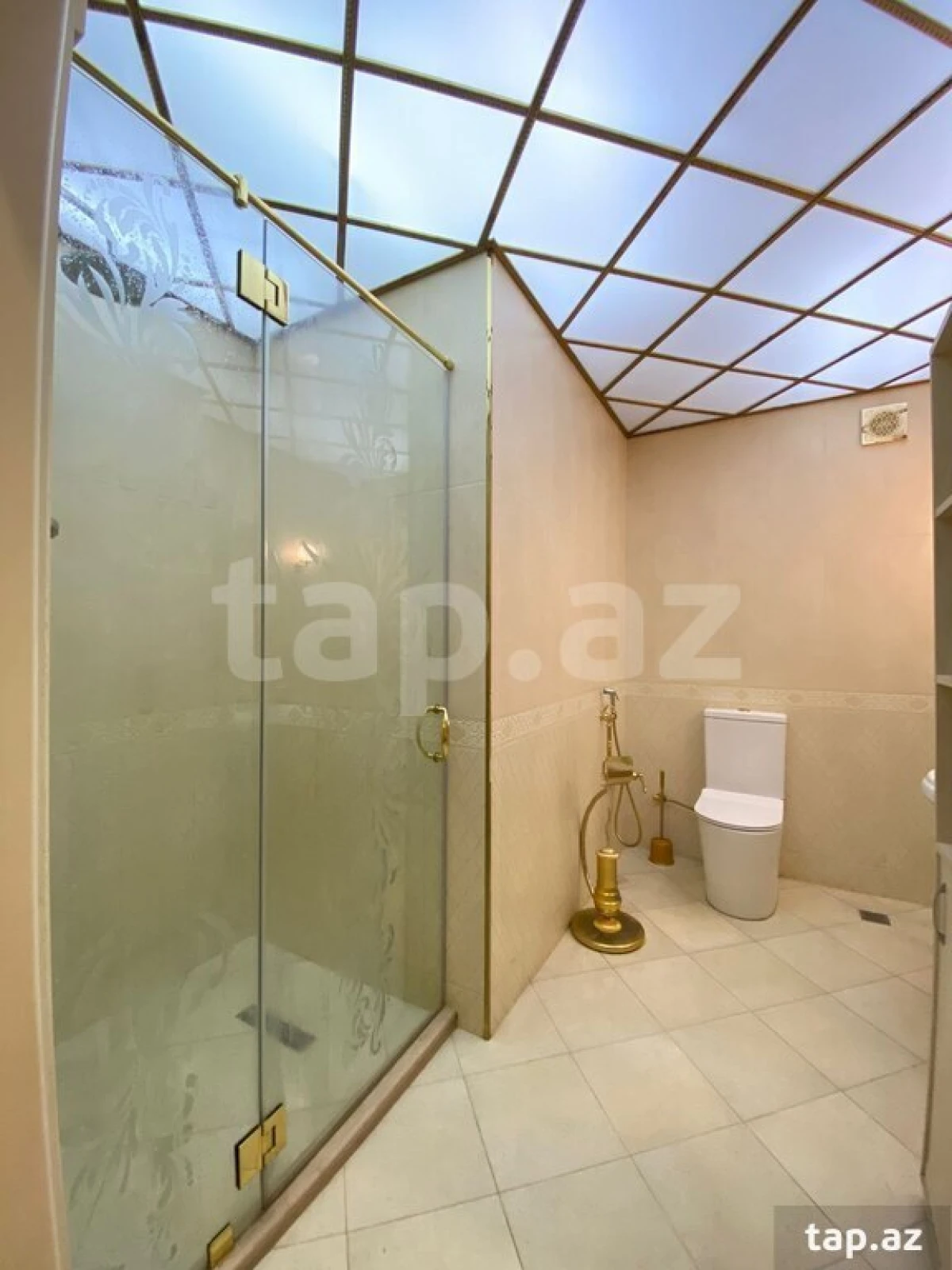 Kirayə verilir 3 otaqlı yeni tikili 80 m²